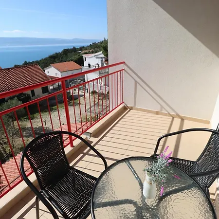 Helios 1 Apartment