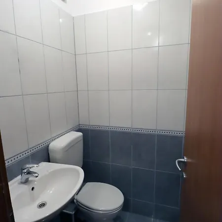 Helios 1 Apartment